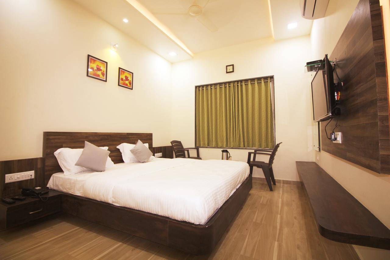 Hotel Vraj Inn Dwārka Exteriér fotografie