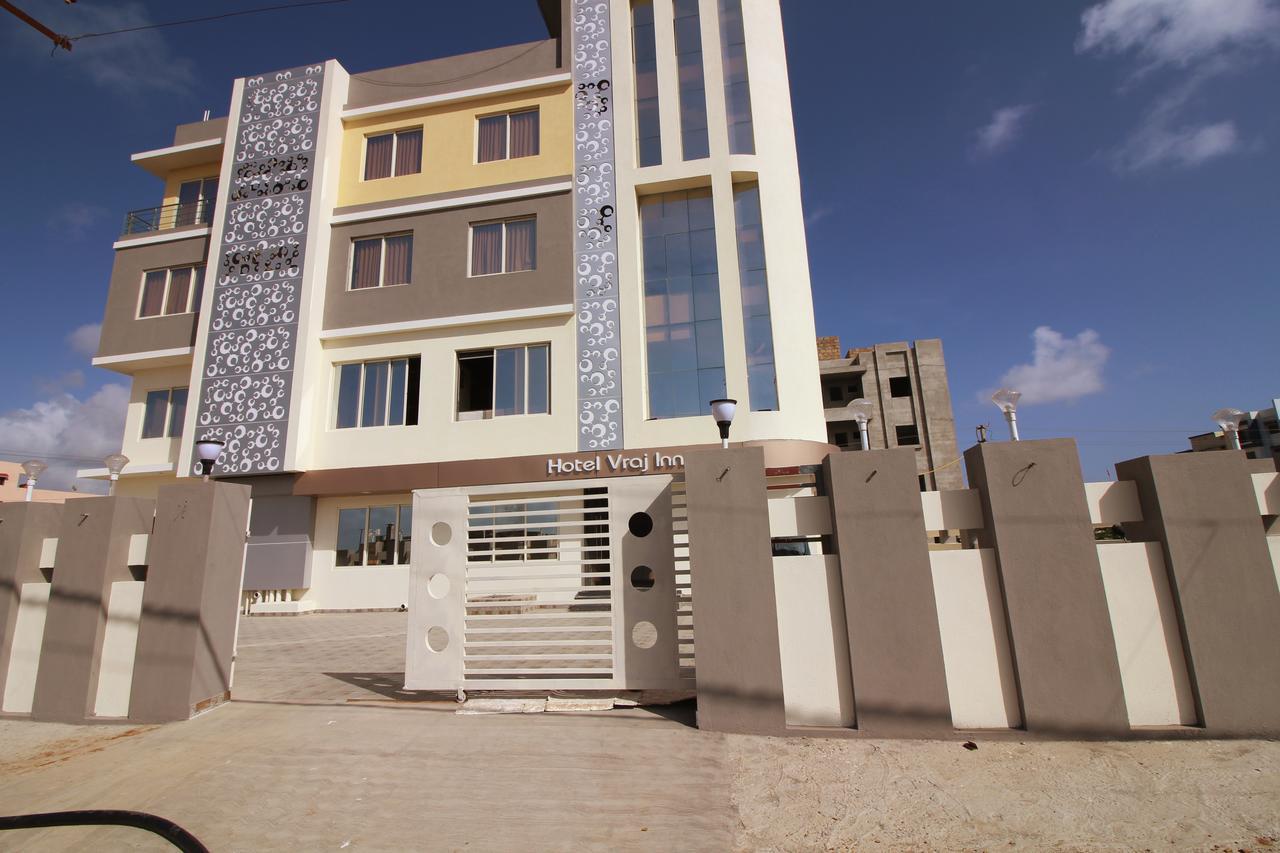 Hotel Vraj Inn Dwārka Exteriér fotografie