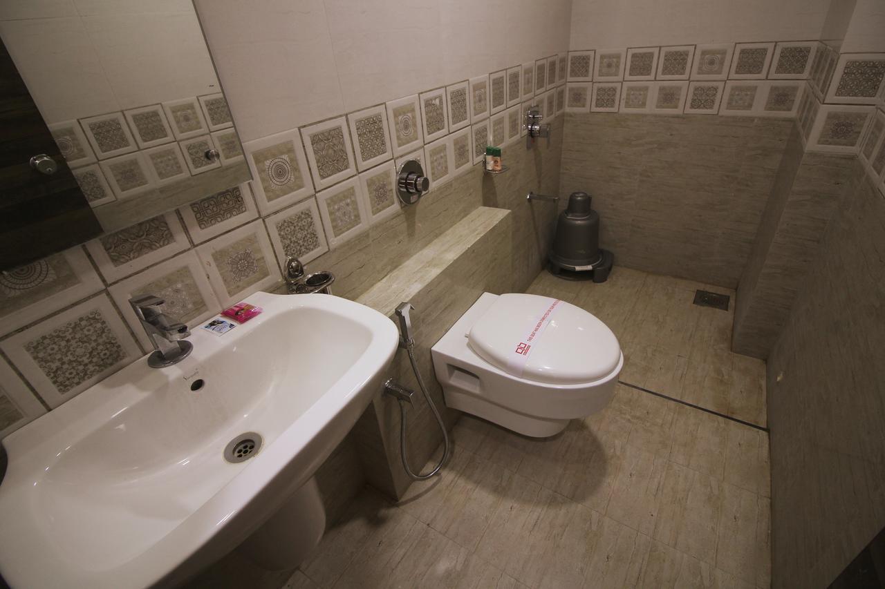 Hotel Vraj Inn Dwārka Exteriér fotografie